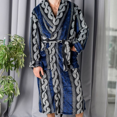 2033-ВФ Халат мужской Статус