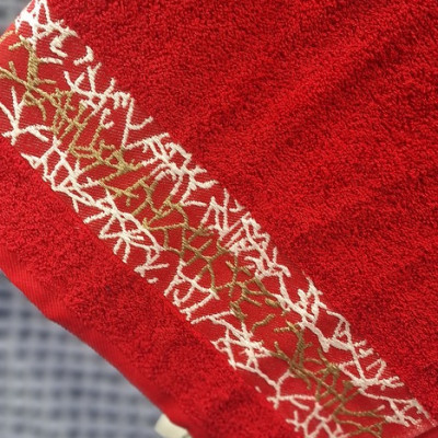 5415 Полотенце махровое 70х135 жаккард пл.420 Домик