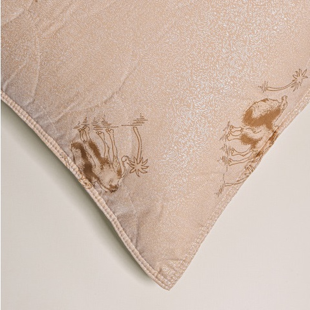 Подушка 50х70 Бест верблюд на молнии Аэлита