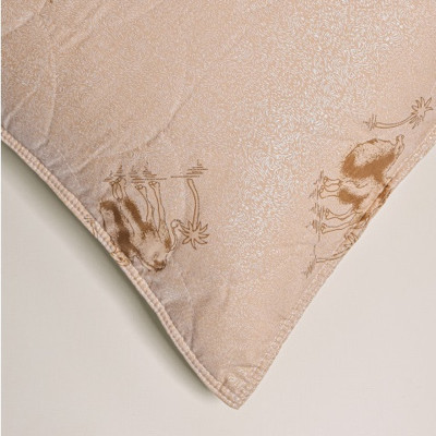 Подушка 50х70 Бест верблюд на молнии Аэлита