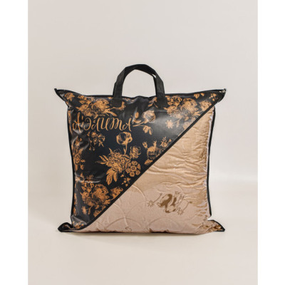 Подушка 68х68 Бест верблюд на молнии Аэлита